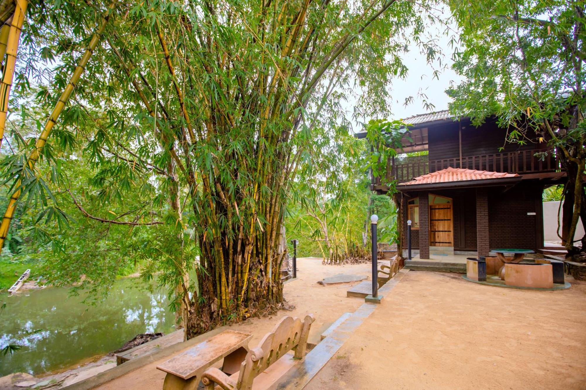 River Face Inn Tissamaharama Exterior foto